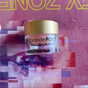 Grande Cosmetics GrandePOUT Plumping Lip Mask